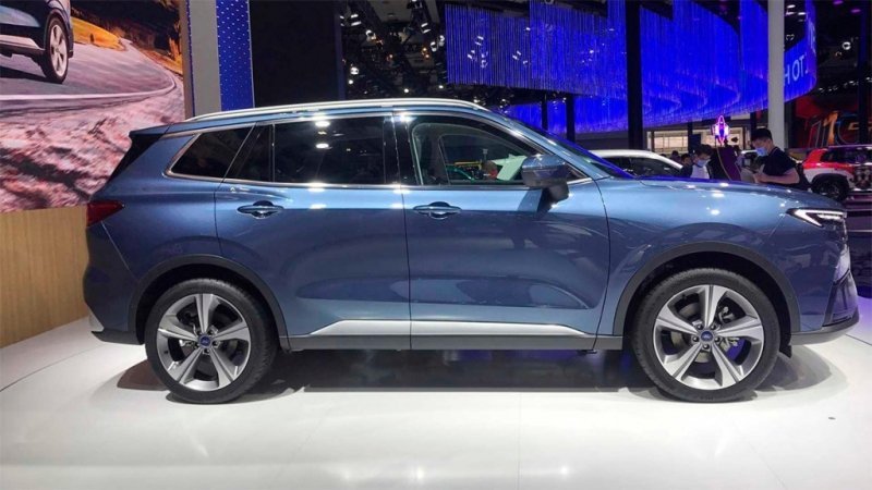 
            Ford представил конкурента Honda CR-V
        