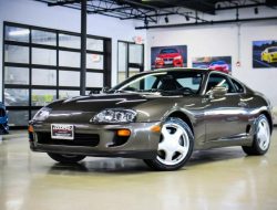 28-летнюю Toyota Supra с минимальным пробегом продают за рекордную сумму