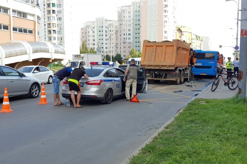 
            Операция «Труба» от ГИБДД, отмена +20 км/ч и другое. Автоновости недели
        
