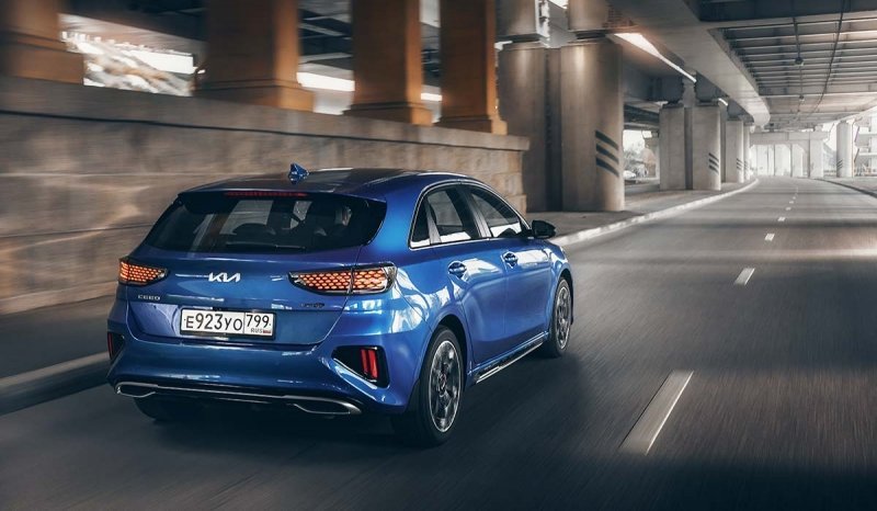 
            Kia объявила рублевые цены на обновленный Ceed
        