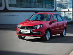 АвтоВАЗ приостановил прием заказов на Lada Granta с «автоматом»