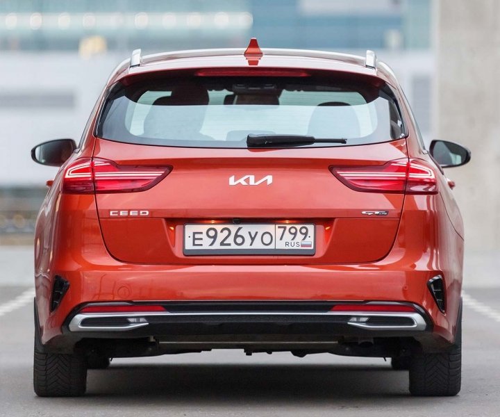 
            Kia объявила рублевые цены на обновленный Ceed
        