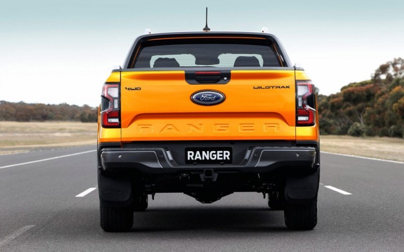 
            Ford представил пикап Ranger нового поколения
        