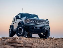 Названы финалисты конкурса на звание автомобиля года в США