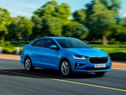 Skoda представила бюджетный седан Slavia