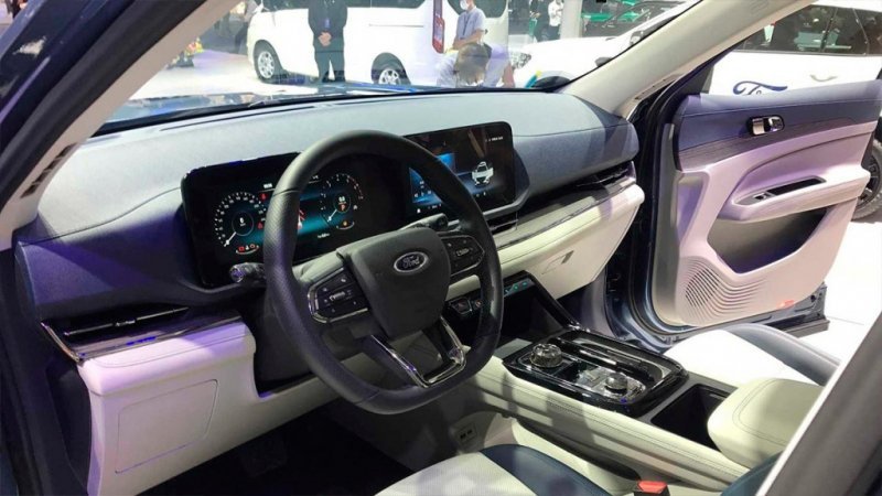 
            Ford представил конкурента Honda CR-V
        