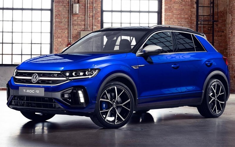 
            Volkswagen обновил кроссовер и кабриолет T-Roc
        