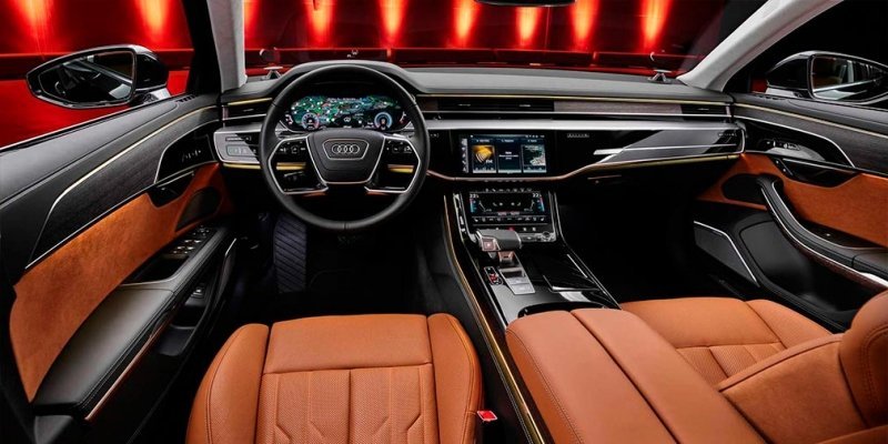 
            Audi обновила флагманский седан A8
        