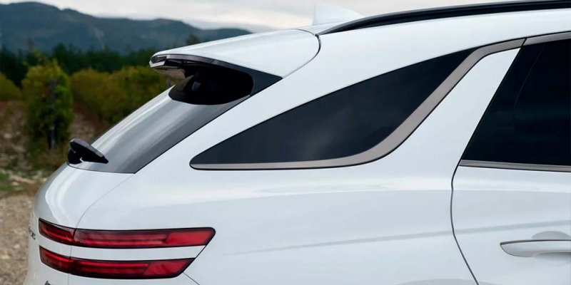 
            Хозяин дома. Тест-драйв Genesis G70 и GV70
        