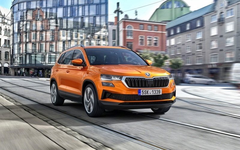
            Где больше всего камер, новый Skoda Karoq и другое. Автоновости дня
        