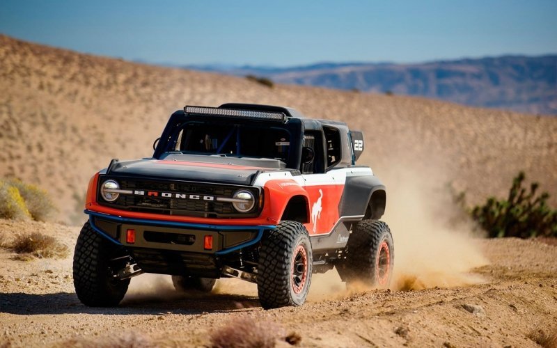 
            Внедорожник Ford Bronco получил гоночную версию. Видео
        