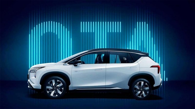 
            Mitsubishi возродила название Airtrek для нового кроссовера
        