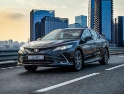 Автомобили Toyota выросли в цене на 32-182 тысячи рублей