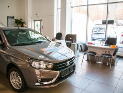 АвтоВАЗ позволит клиентам отказаться от «допов» при покупке Lada