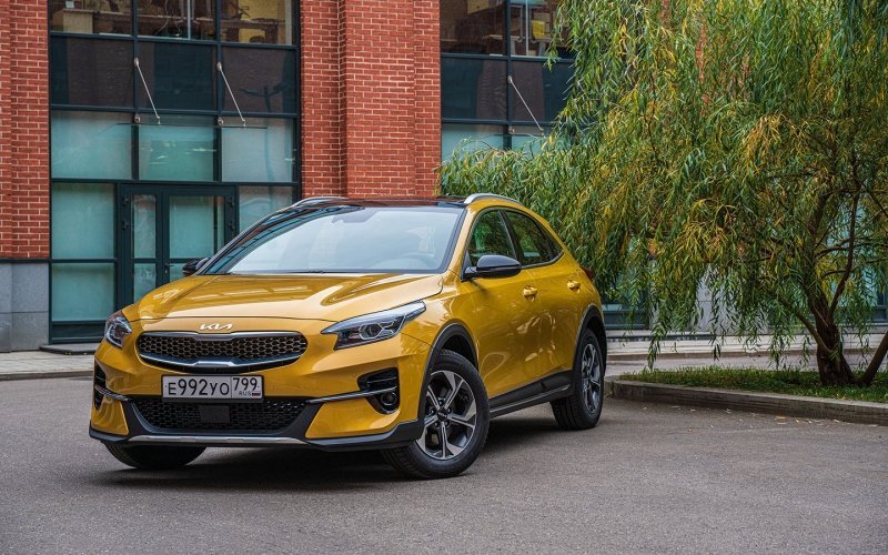 
            В России стартовали продажи модернизированного Kia Ceed с новым мотором
        