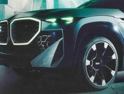 BMW впервые показала на видео суперкроссовер XM