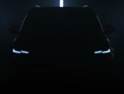 Чехи показали новый кроссовер Skoda Karoq на видео