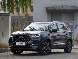 Chery Tiggo 8 обзавелся полным приводом и новым мотором