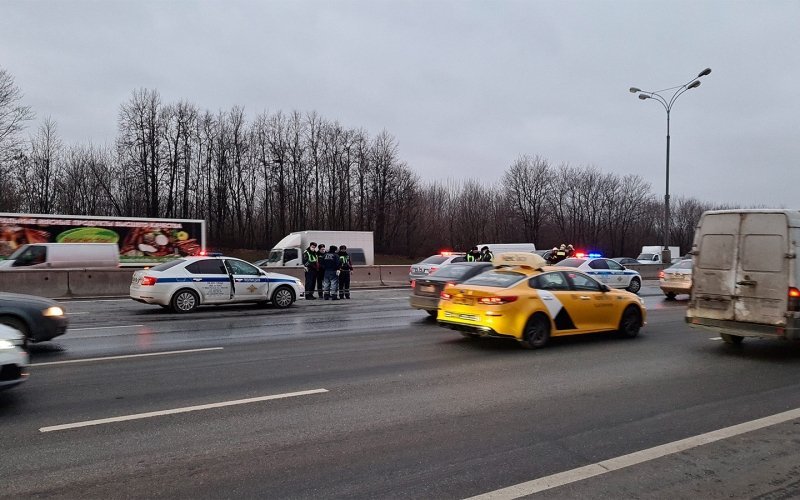 
            У наркокурьера на BMW не было ОСАГО. Он разбил 10 машин, выплат не будет
        