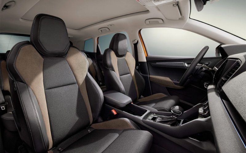 
            Skoda представила обновленный кроссовер Karoq
        