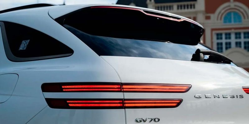 
            Хозяин дома. Тест-драйв Genesis G70 и GV70
        