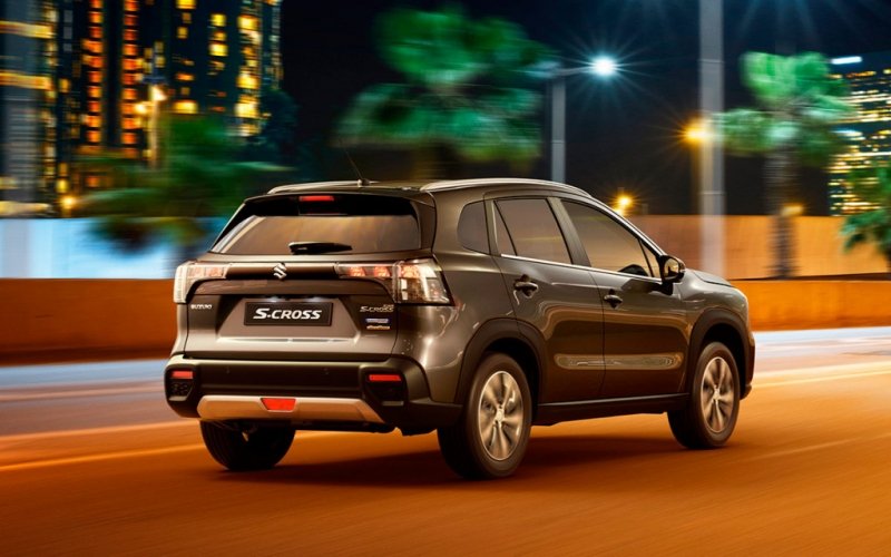 
            Suzuki выпустила кроссовер SX4 нового поколения
        