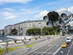В Москве установили 100 дорожных камер, штрафующих за новые нарушения