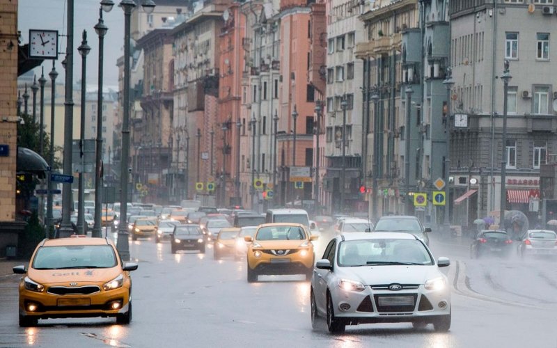 
            Новый штраф за скорость, Skoda Slavia и другое. Автоновости дня
        