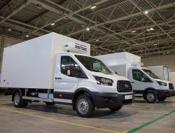 Ford начал производить кузова для Transit по новой технологии