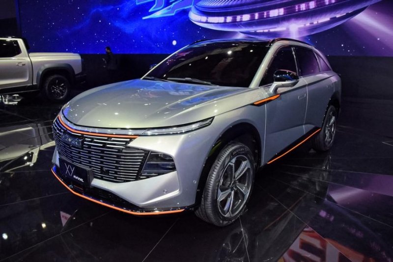 Haval выводит на рынок стильный кроссовер Monster