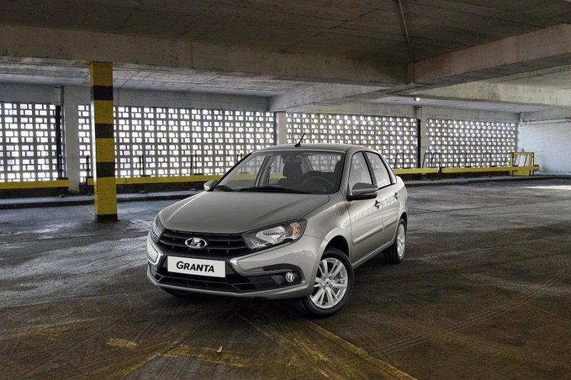 Как дорожала Lada Granta: данные за 10 лет