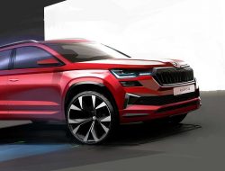 Каким станет после обновления кроссовер Skoda Karoq