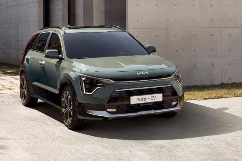 Kia Niro сменил поколение и обзавелся режимом «зеленой зоны»