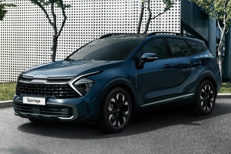 Kia подтвердила две новинки для России в 2022 году