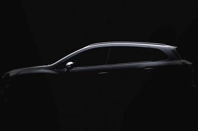 Кроссовер Suzuki SX4 следующего поколения: новые фотографии