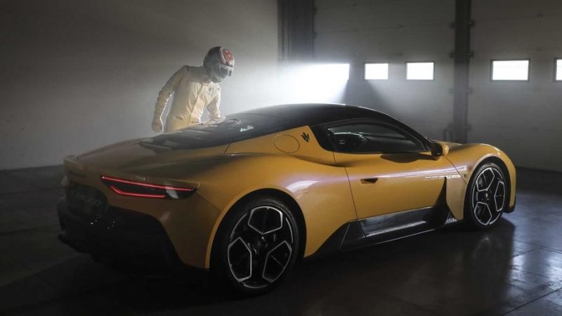 Maserati отзывает суперкар MC20 из-за утечки топлива