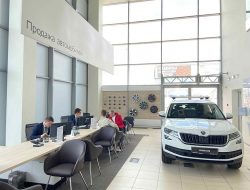 Почему россиянам не продают новые автомобили в автосалонах Белоруссии
