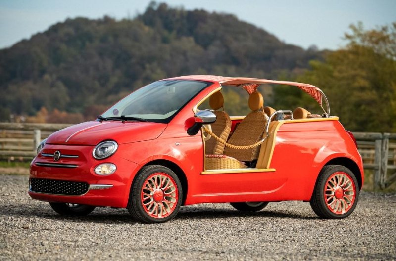Посмотрите на пляжный Fiat 500 без дверей, крыши и с плетёным интерьером