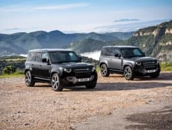 Стало известно, сколько стоит новый Land Rover Defender по подписке в России