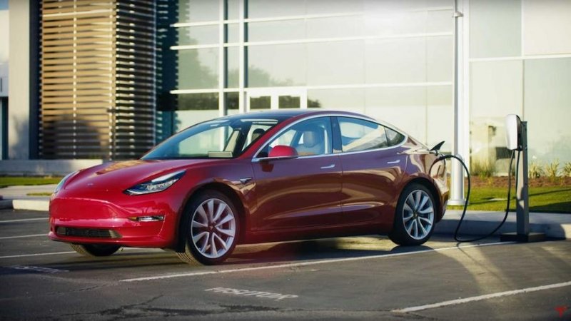 Tesla сохранила предпоследнее место в рейтинге надёжности