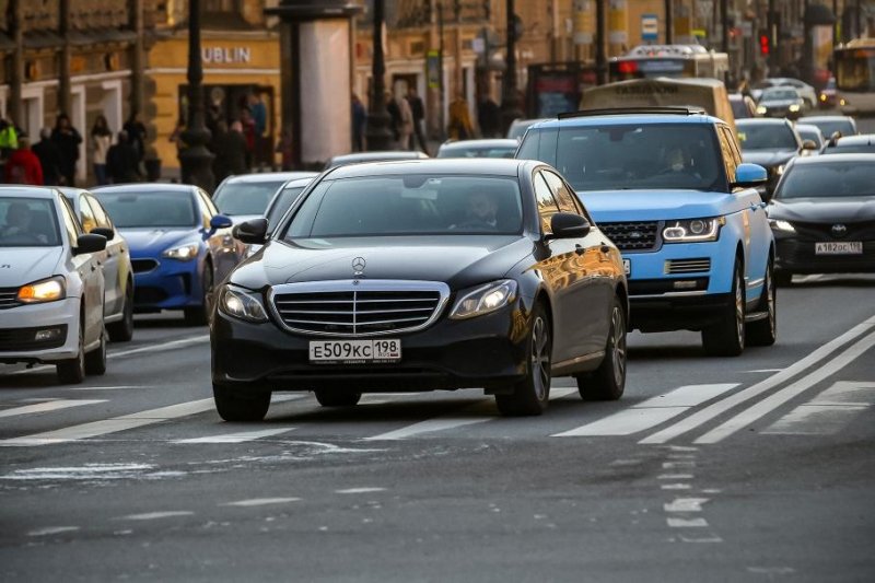 В России могут изменить правила расчета налога на роскошные автомобили