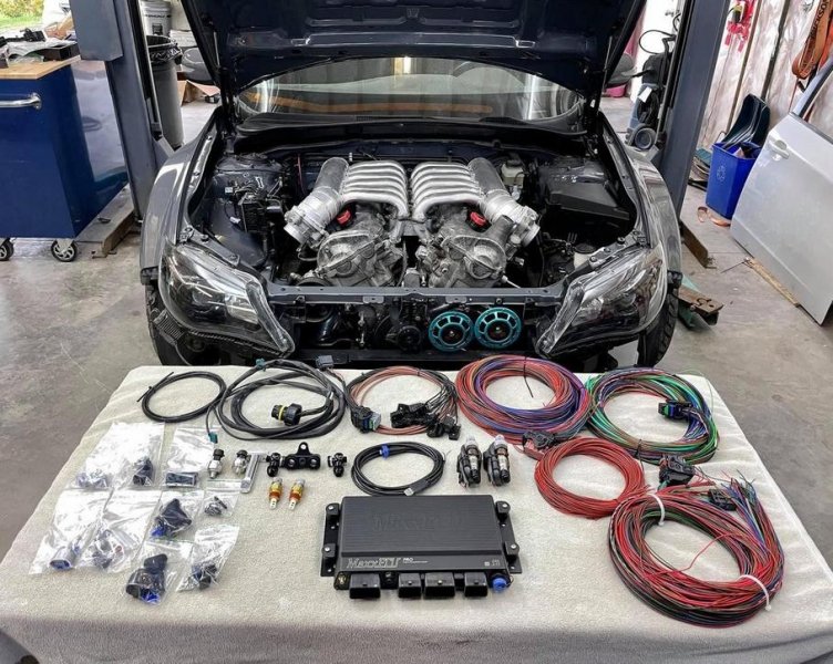 В Subaru Impreza WRX STI установили 1000-сильный мотор V12
