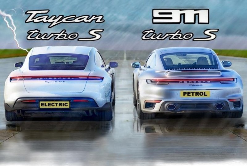 Видео: Porsche 911 Turbo S сразился с Taycan Turbo S на мокрой трассе