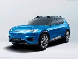 Возрожденный SAAB представил новейший кроссовер