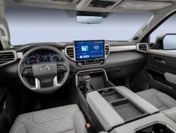 Все модели Toyota получат новую мультимедийную систему