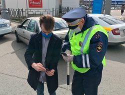 Смартфон вместо документов на машину: что водителям нужно знать