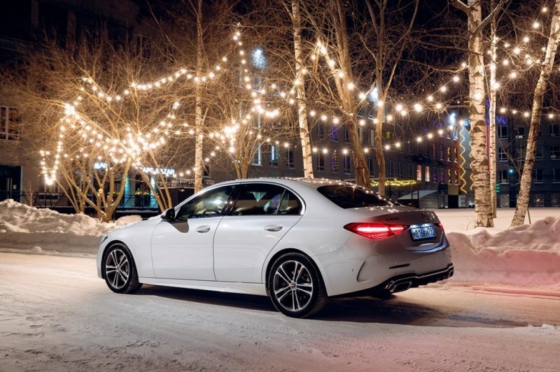 
            Модельное масштабирование. Тест-драйв нового Mercedes C-класс
        
