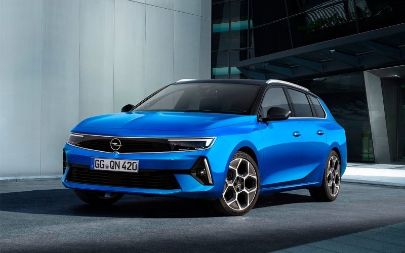 
            Opel представил новый универсал Astra Sports Tourer
        