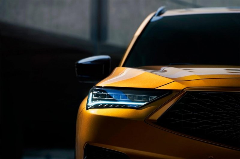 
            Стало известно название нового кроссовера Acura
        