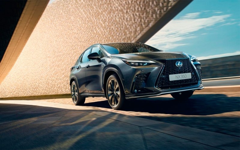 
            Lexus назвал стоимость кроссовера NX нового поколения для России
        